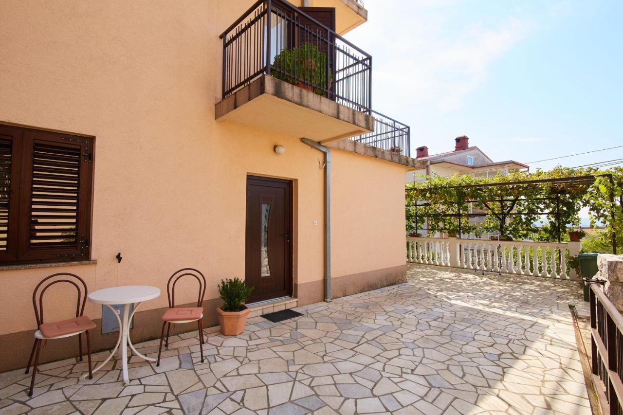 Apartments And Rooms With Parking Space Crikvenica - 19125 Exterior foto
